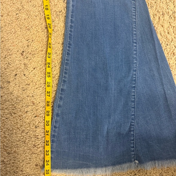 Mumu Blue Bell Bottom Jeans Size M Pull on Flare Raw Hem Comfort Denim Pants - Picture 7 of 7